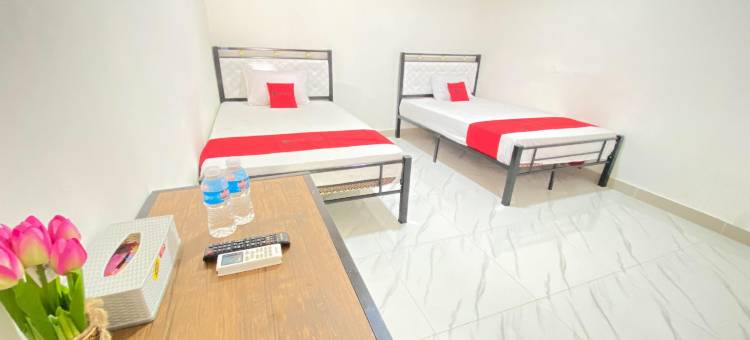 RedDoorz @ Porodisa Homestay Palu图片