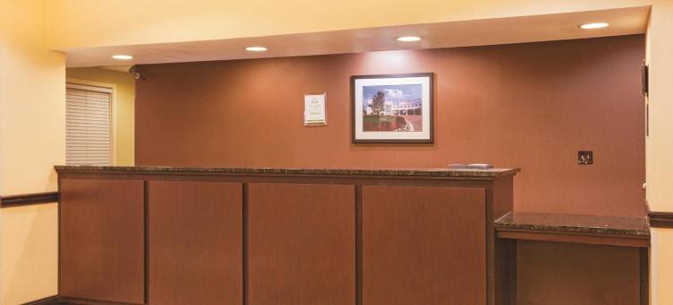 莱辛顿南 - 汉堡拉昆塔温德姆套房酒店(La Quinta Inn & Suites by Wyndham Lexington South / Hamburg)图片