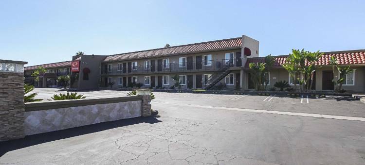 埃斯孔迪多市中心套房及伊克诺旅馆(Econo Lodge Inn & Suites Escondido Downtown)图片