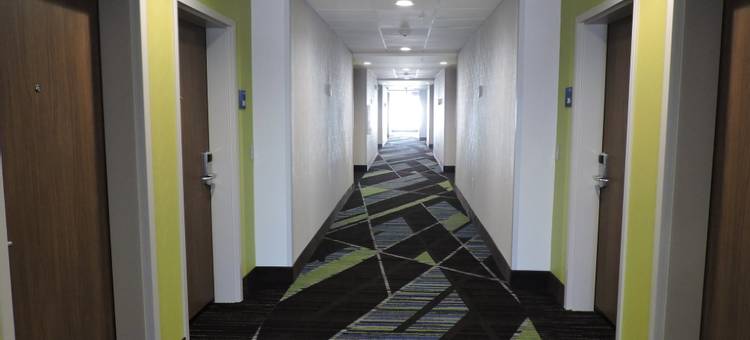 智选假日套房酒店-穆尔(Holiday Inn Express & Suites Moore)图片