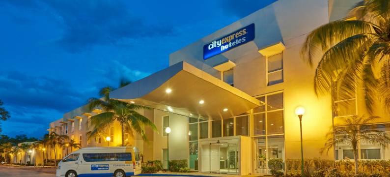 卡曼海滩万豪城市快捷酒店(City Express by Marriott Playa Del Carmen)图片