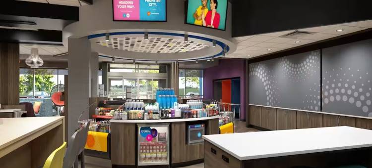 夏洛特泰沃拉 I-77 号希尔顿特鲁酒店(Tru by Hilton Charlotte Tyvola I-77)图片