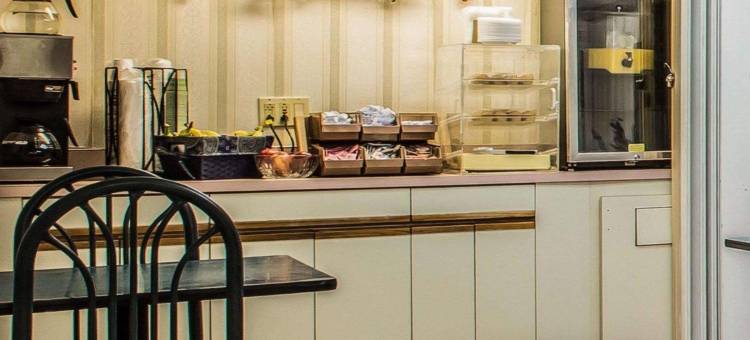 凤凰城罗德威酒店 - 哥伦布(Rodeway Inn)图片