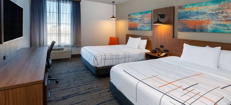 达拉斯拉昆塔温德姆酒店套房-弗赖拉辛体育场(La Quinta Inn & Suites by Wyndham Dallas - Frisco Stadium)图片