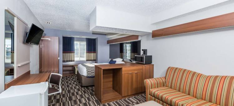 苏福尔斯温德姆麦客达套房酒店(Microtel Inn & Suites by Wyndham Sioux Falls)图片