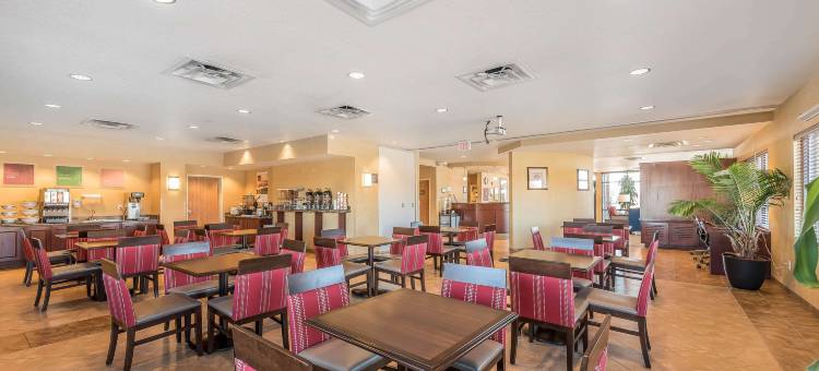 朗蒙特舒适全套房酒店(Comfort Suites Longmont)图片