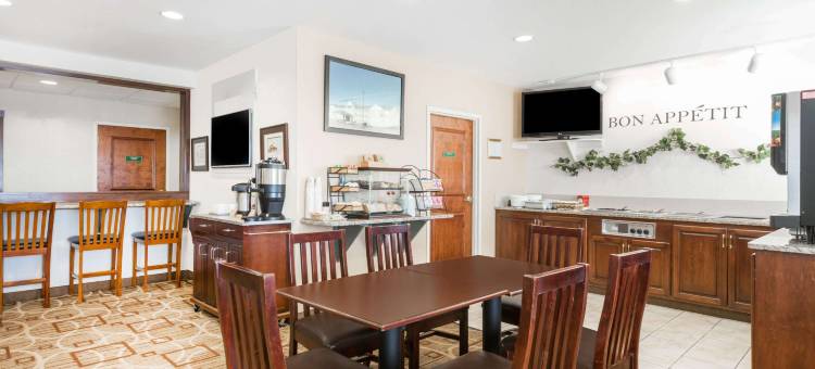 阿克龙-塞维利亚浩枫温德姆公寓(Hawthorn Extended Stay by Wyndham Seville)图片