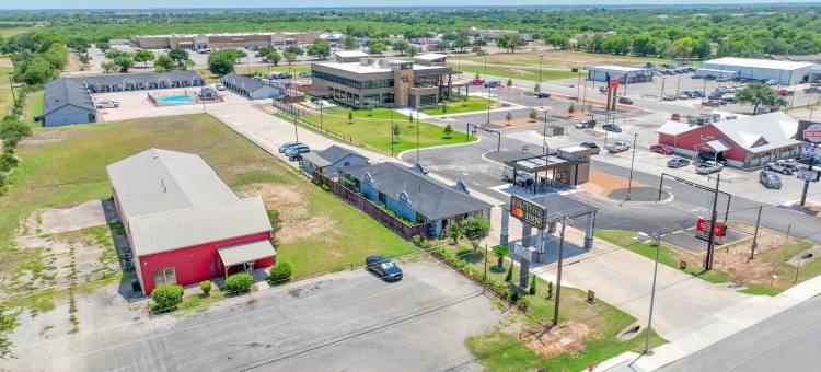 洪多行政酒店(Executive Inn Hondo)图片