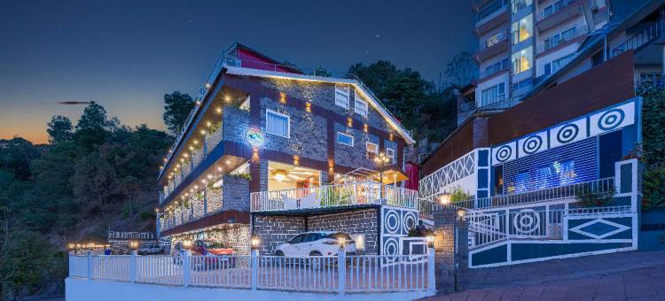 伍德斯托克酒店(Wood Stock Kasauli - Rooms & Cottages - Panoramic View & Balcony Rooms)图片