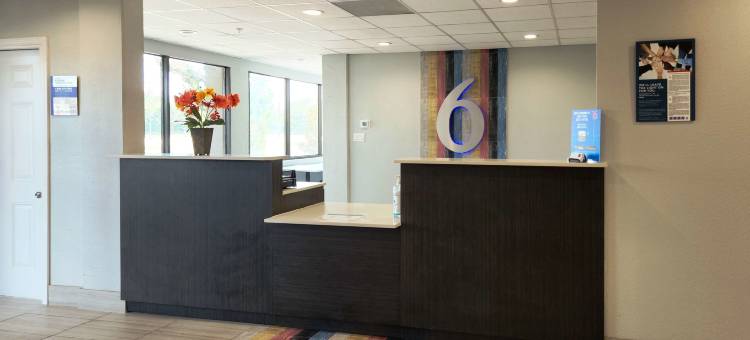 Studio 6 阿尔文，TX(Studio 6 Alvin, TX)图片