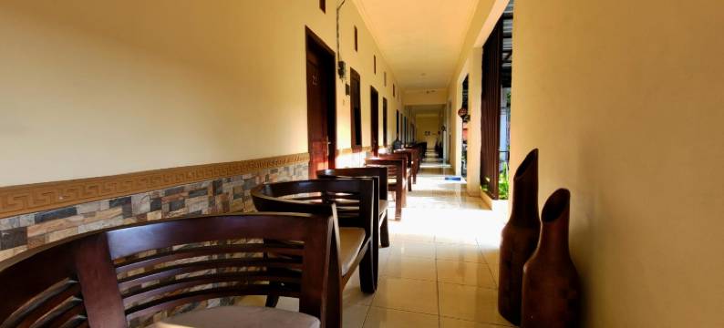 Ndalem Katong宾馆-波诺罗戈(Ndalem Katong Guest House Ponorogo)图片