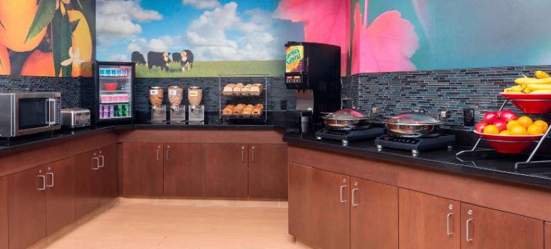 盖尔斯堡万枫酒店(Fairfield Inn & Suites Galesburg)图片