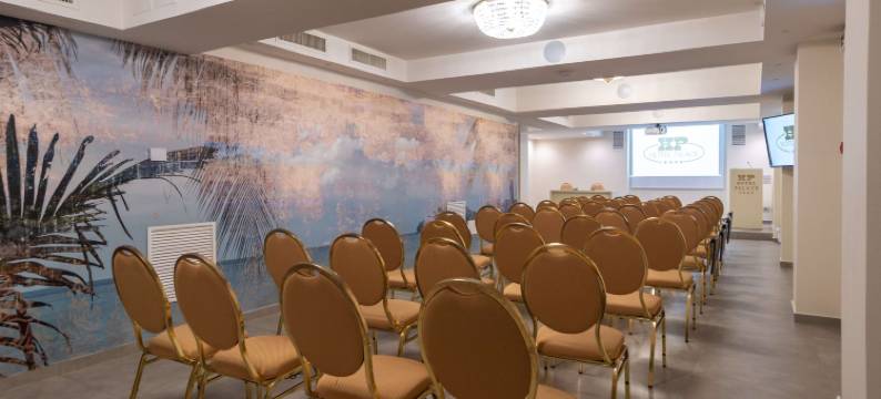 帕里斯酒店(Hotel Palace)图片