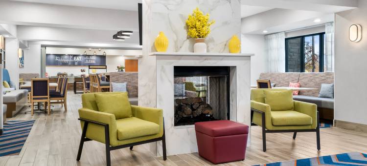 底特律-奥本希尔斯北欢朋旅馆(Hampton Inn Detroit/Auburn Hills-North (Great Lakes Crossing Area))图片