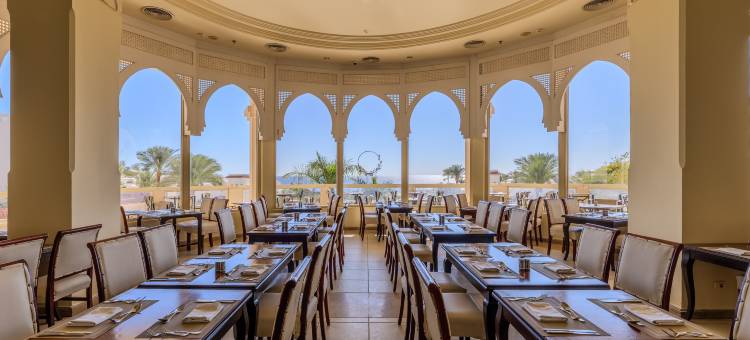 Continental Plaza Beach Resort图片