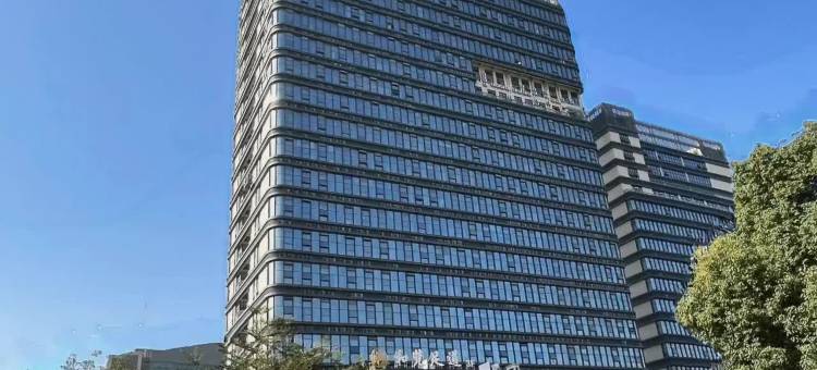 广州铂曼国际公寓(荔湾区滘口地铁站店)图片