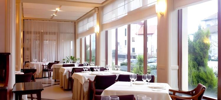 拉斯罗卡斯海滩酒店(Las Rocas Playa Hotel)图片