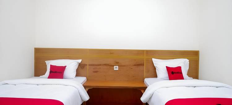 RedDoorz Near Rita Supermall Purwokerto 2图片