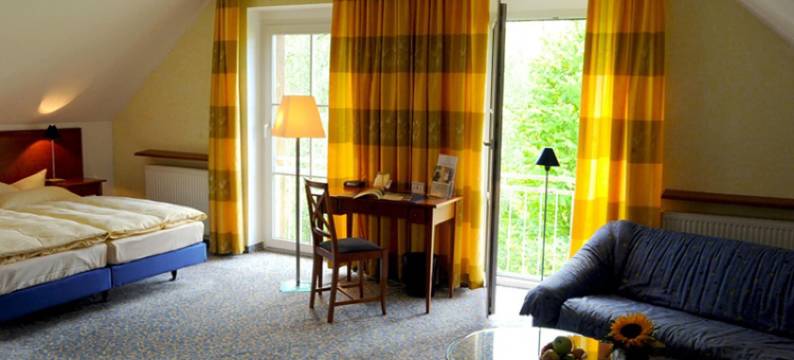 兰迪戴尔埃伯瑞奇特塔特维尔德酒店(Landidyll Hotel Erbgericht Tautewalde)图片