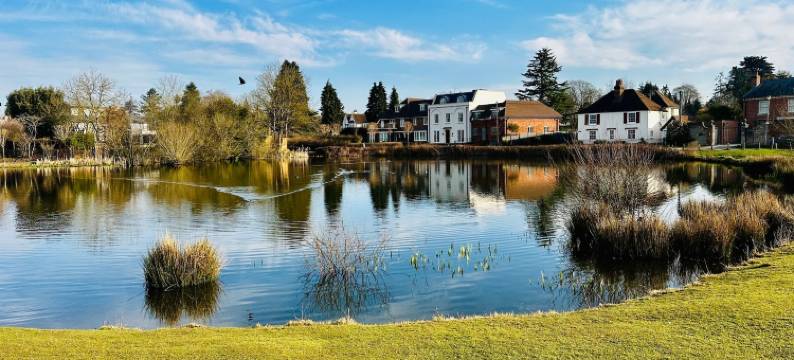 Gerrardscross - Stay4 - 停车 - 宠物可 - 温布利(GerrardsCross - Stay4 - Parking - Petsok - Wembley)图片