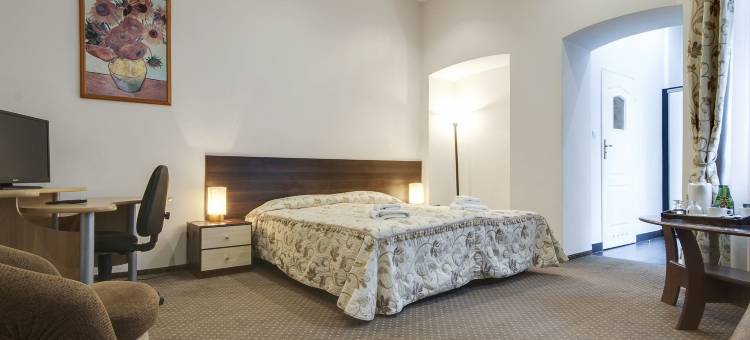 主干道旁爱贝拉套房公寓式酒店(Abella Suites & Apartments by Artery Hotels)图片