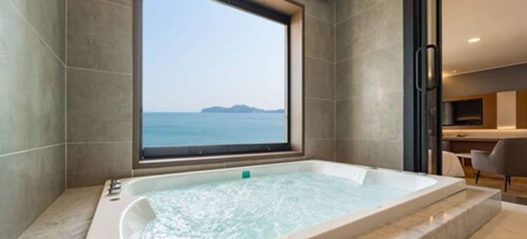 顽固酒店(Stubborn Hotel)图片