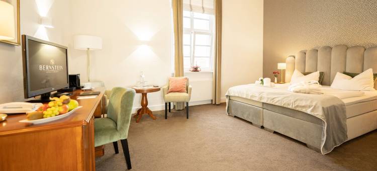 巴伦斯特伯恩斯坦城堡酒店(Bernstein Schlosshotel Ballenstedt)图片