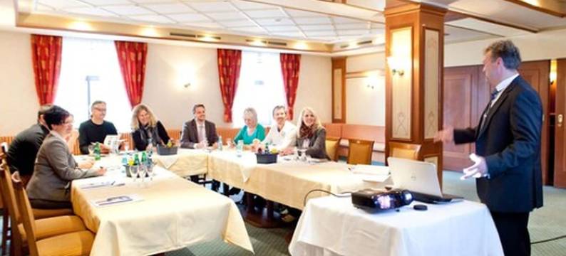 威格斯罗格酒店(Hotel Weißes Roß)图片