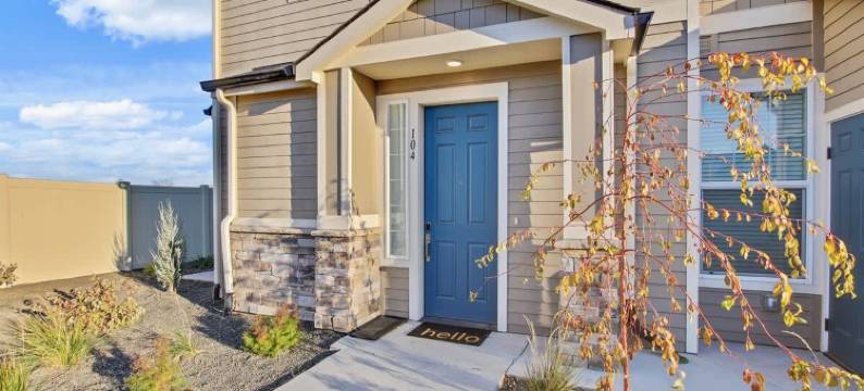 Charming Townhome with Beautiful Furnishings - Trendy Escape图片