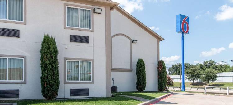 Motel 6 Hutchins, TX图片