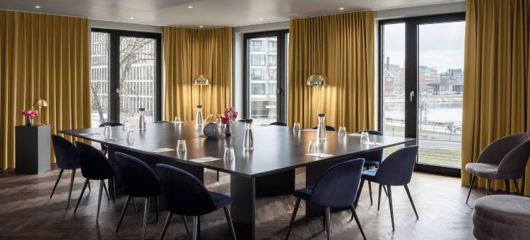 阿玛诺市中心大酒店(Hotel Amano Grand Central)图片