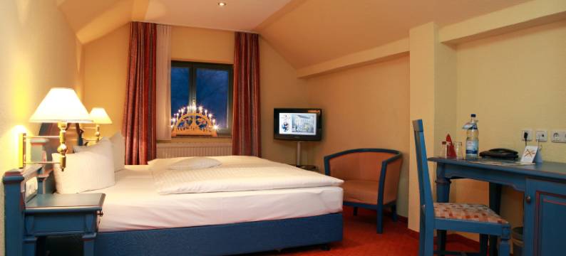 布特斯豪斯厄布格米赫特酒店(Hotel Erbgericht Buntes Haus)图片