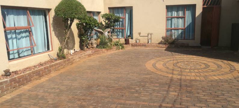 奈希尔度假屋 & 月见草小屋酒店(Naisar Holiday Home & Cottage Primrose)图片