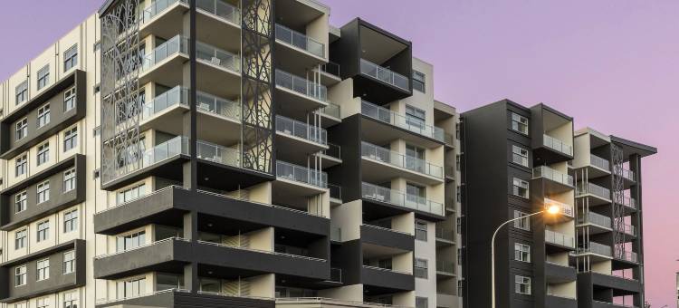 布里斯班乌龙戈巴盛橡套房酒店(Oaks Brisbane Woolloongabba Suites)图片