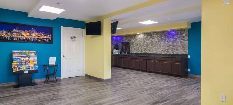 蒙罗维尔匹兹堡罗德威套房酒店(Rodeway Inn & Suites Monroeville-Pittsburgh)图片