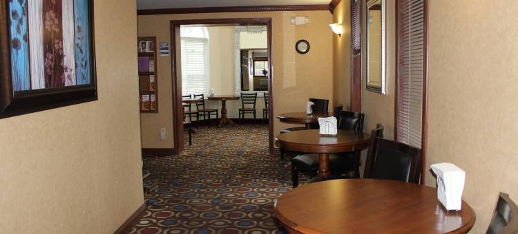 大福克斯骑士酒店(Knights Inn Grand Forks)图片