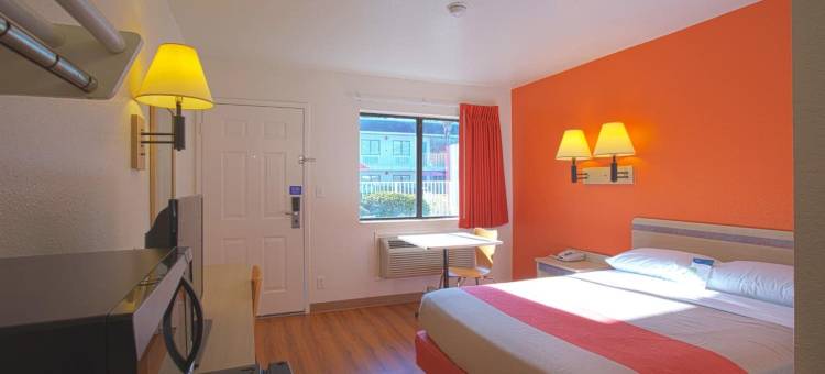 北查尔斯顿旅馆(North Charleston Lodge)图片