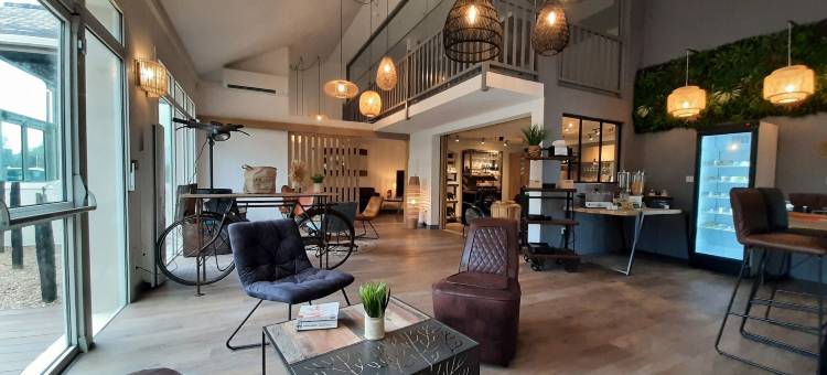 昂杰南 - 49 村原创城市酒店(The Originals City, Angers Sud, le Village 49)图片