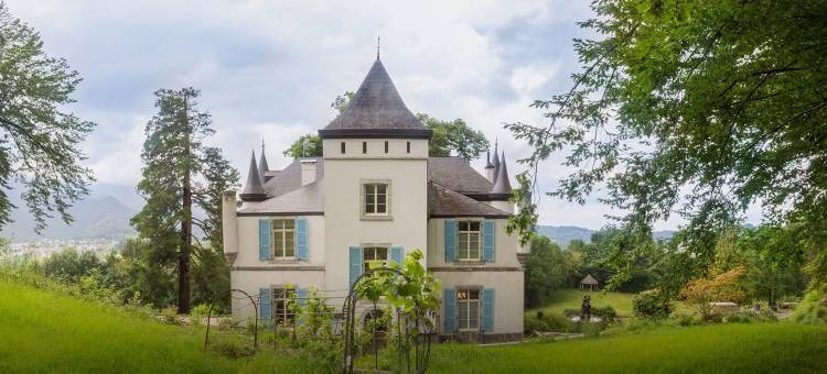 德龙城堡(Chateau de Druon)图片