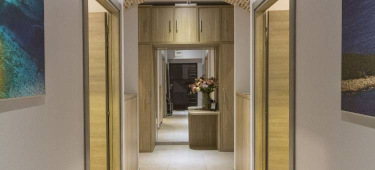 蒂芬妮华丽酒店 2(Tifani Luxury Rooms 2)图片