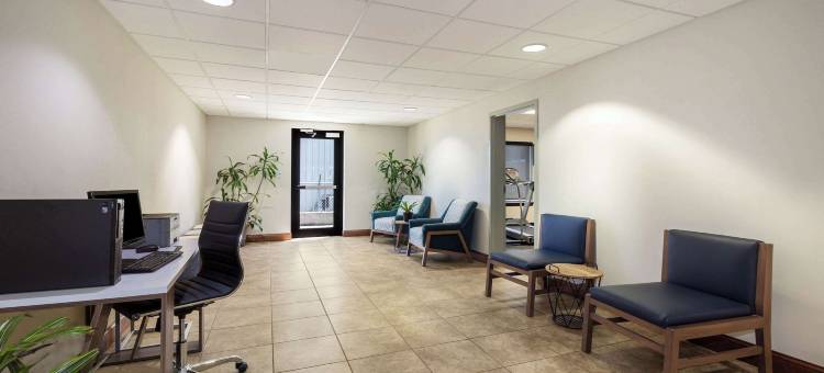 西艾叙莉套房酒店(Clarion Pointe Charleston - West Ashley)图片