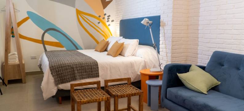 塞丽娜萨尔塔(Selina Salta)图片