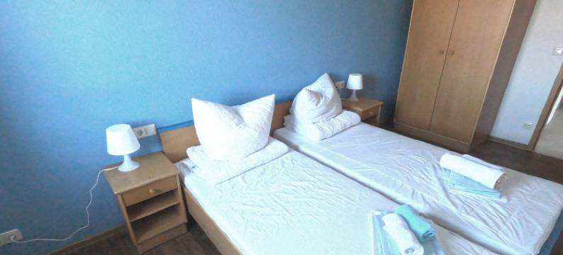 雷希林港经济型公寓由Kuhnle-Tours运营(Budget Apartments at Rechlin Harbor by Kuhnle - Tours)图片