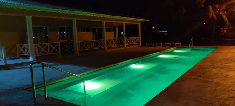 天堂海滩酒店(Paradise Beach Hotel)图片