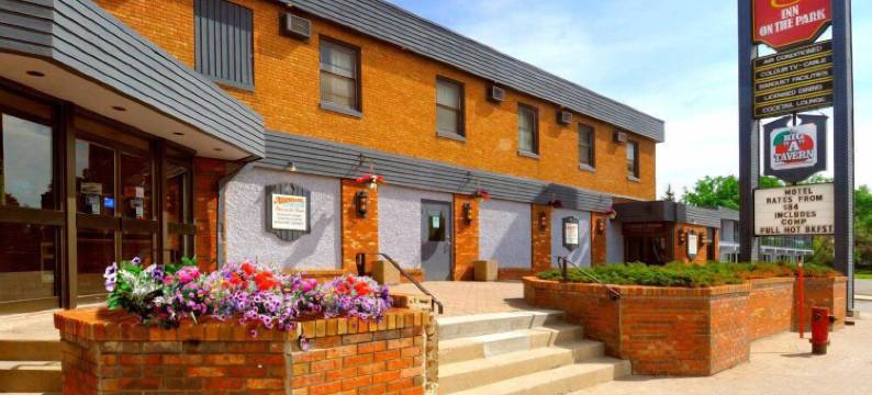 温尼伯机场西Travelodge by Wyndham酒店(Travelodge by Wyndham Winnipeg Airport West)图片