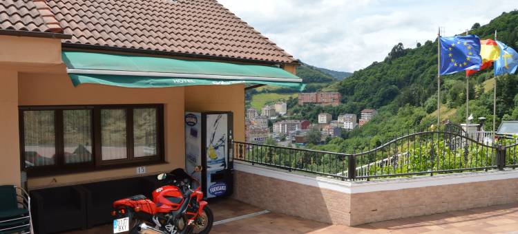 阿丽娜酒店(Hotel Alina)图片