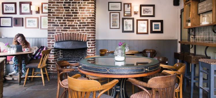 牧羊人尼姆米勒斯纹章旅馆(The Millers Arms Inn)图片