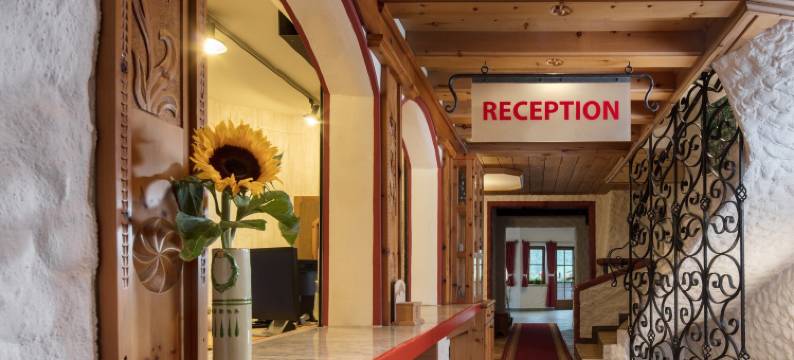 霍勒斯滕酒店(Hotel Höhlenstein)图片