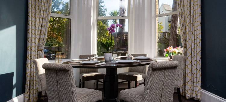 苹果木酒店(Applewood Hotel)图片