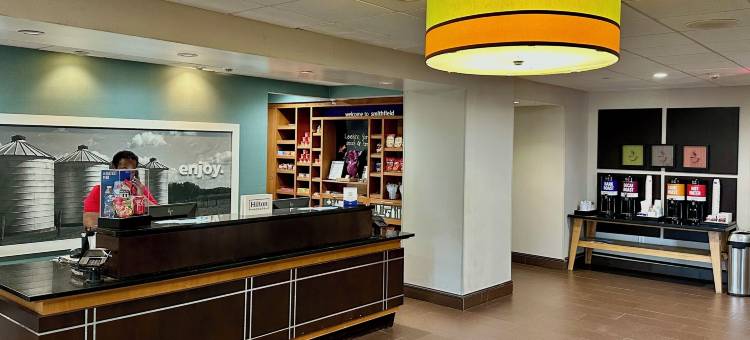 希尔顿欢朋套房酒店-史密斯菲尔德(Hampton Inn & Suites Smithfield)图片